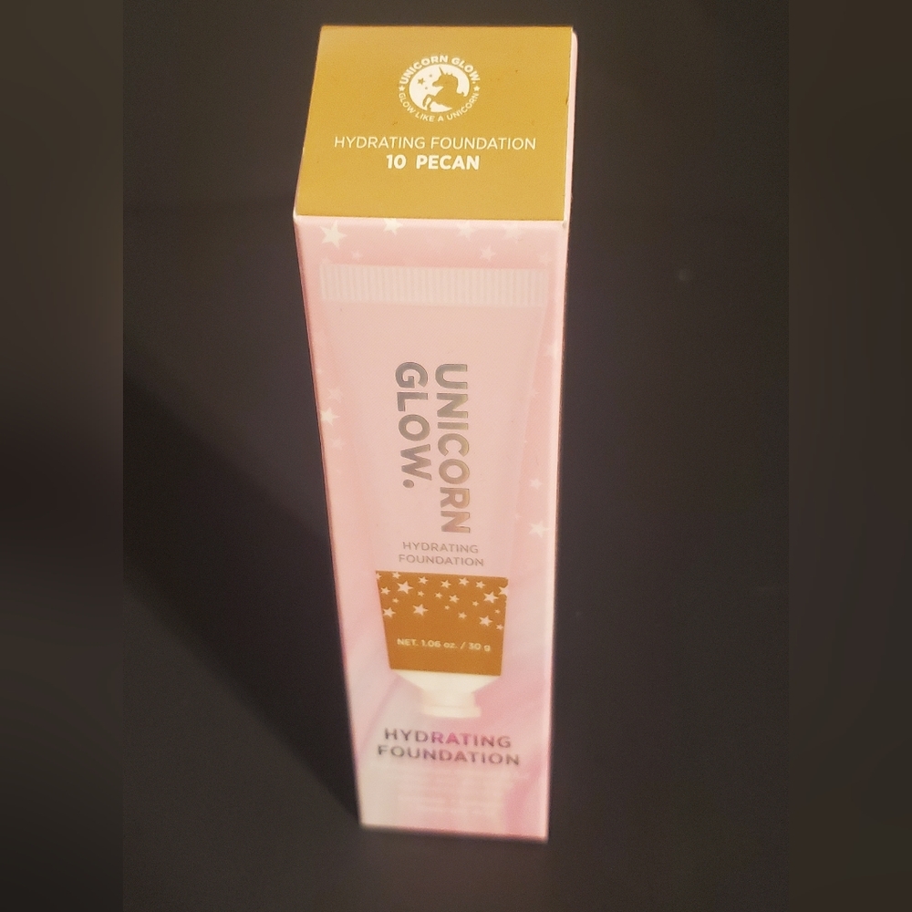 **3PACK** Unicorn Glow Hydrating Foundation- #10 Pecan